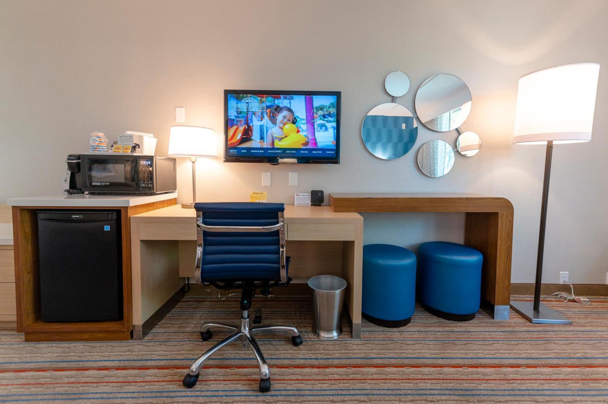 Howard Johnson By Wyndham Anaheim Hotel & Water Playground Exteriér fotografie