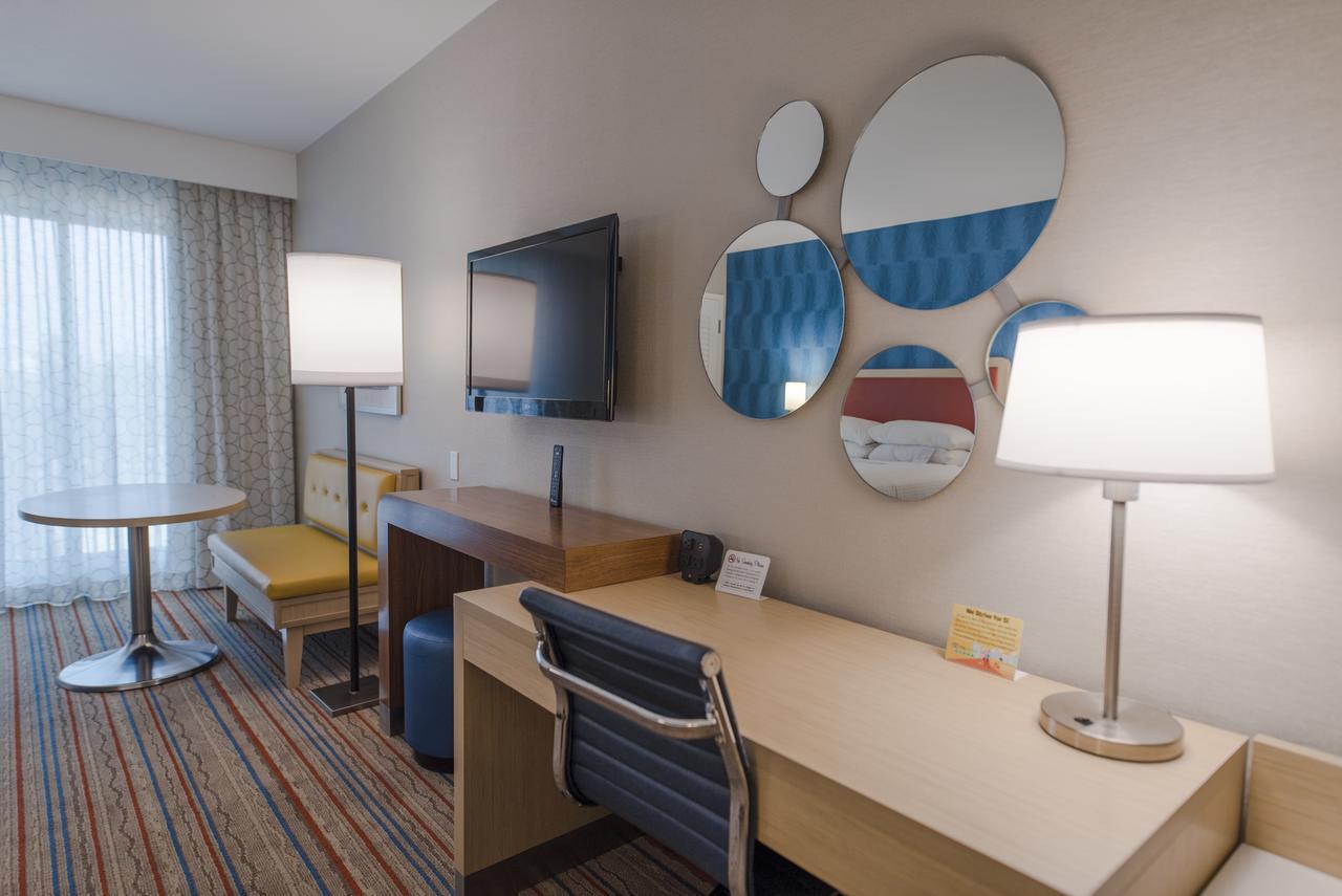 Howard Johnson By Wyndham Anaheim Hotel & Water Playground Exteriér fotografie